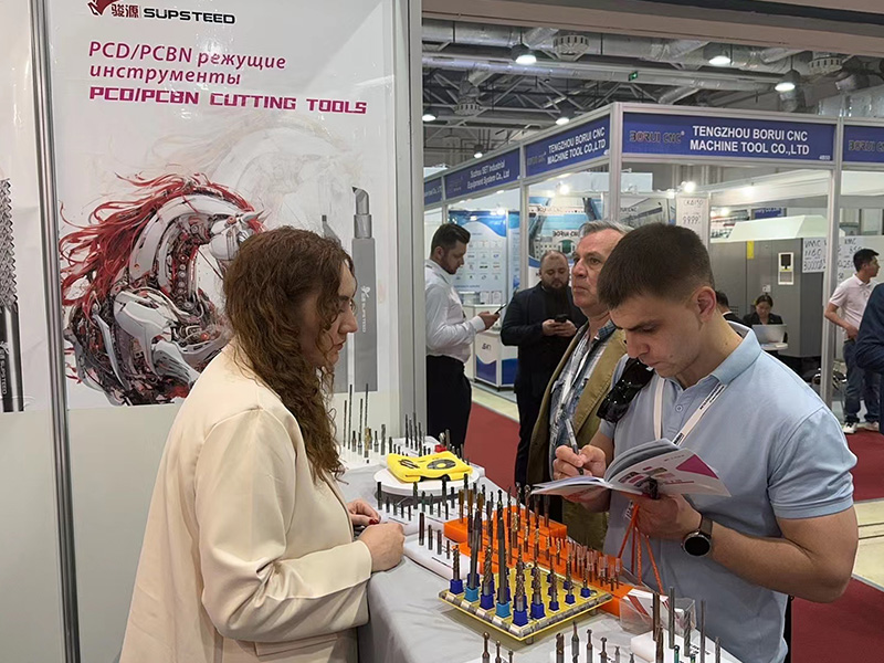Exhibition News: "Innovative HRC55 and SUS End Mills Steal the Show at IMTS 2025"